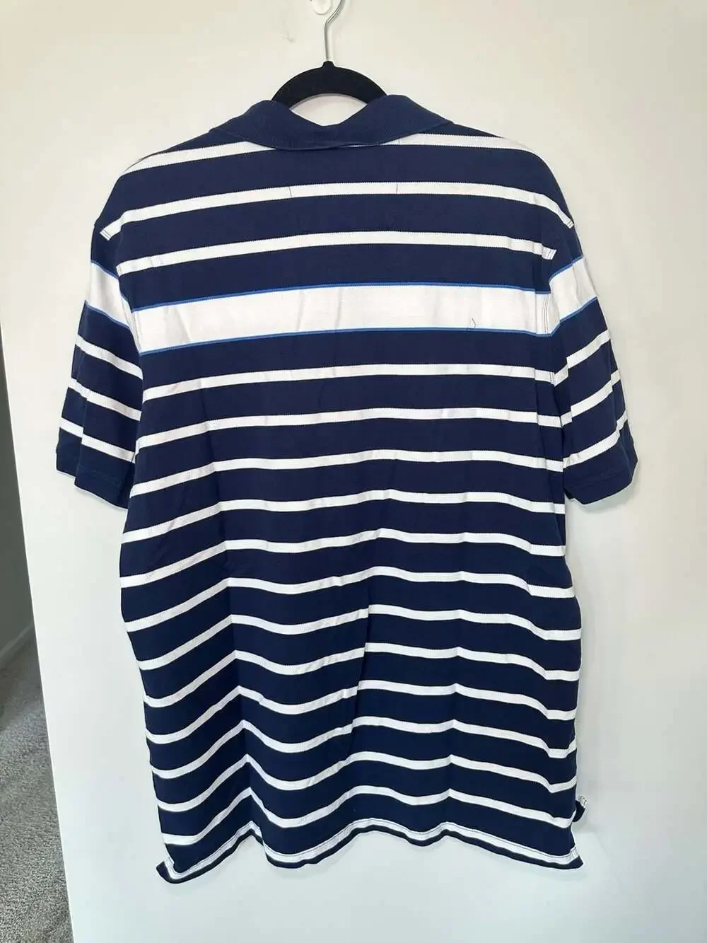 Banana Republic Men's Blue And White Striped Polo Shirt XL